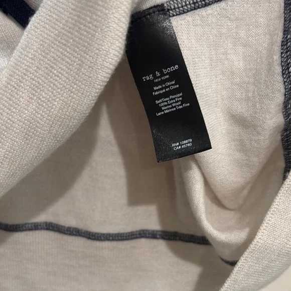 Rag & Bone Beige Hoodie Merino Wool Top with Black Trim, M - Picture 2 of 3